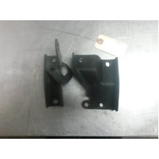107V111 Intake Manifold Support Bracket For 05-10 Kia Sportage  2.7